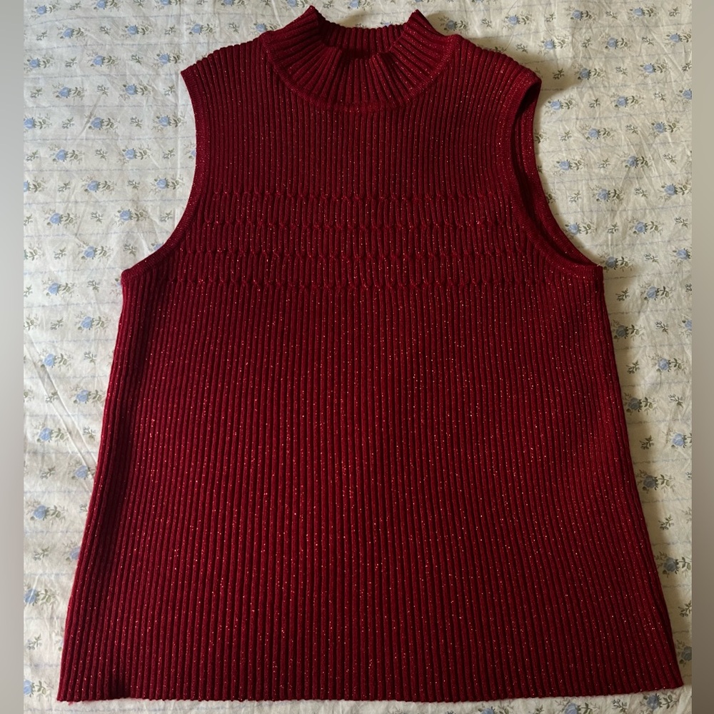 Red Sleeveless Knit Top